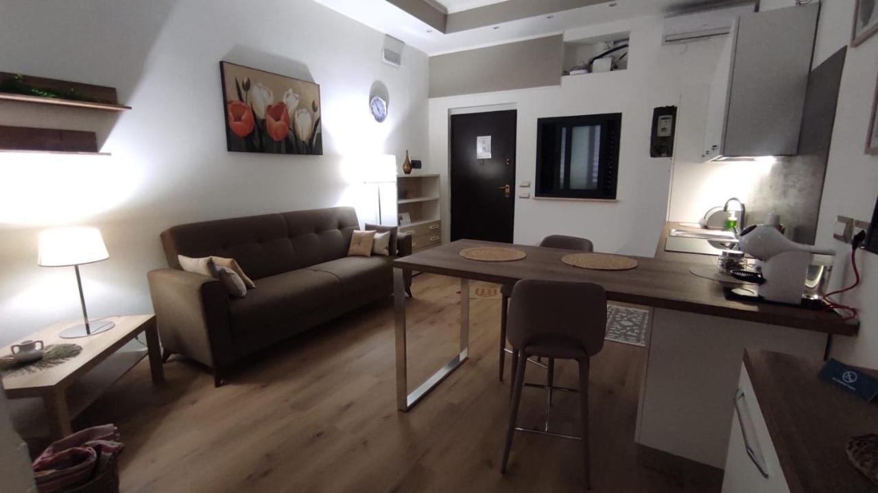 Marina Apartments 卡坦扎罗 外观 照片