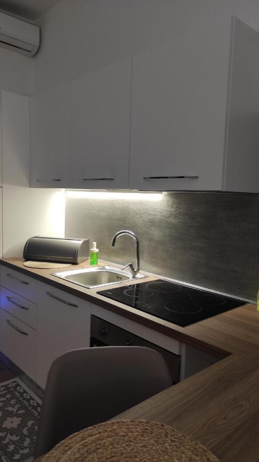 Marina Apartments 卡坦扎罗 外观 照片
