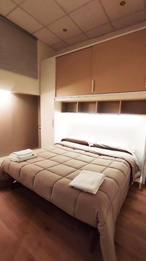 Marina Apartments 卡坦扎罗 客房 照片